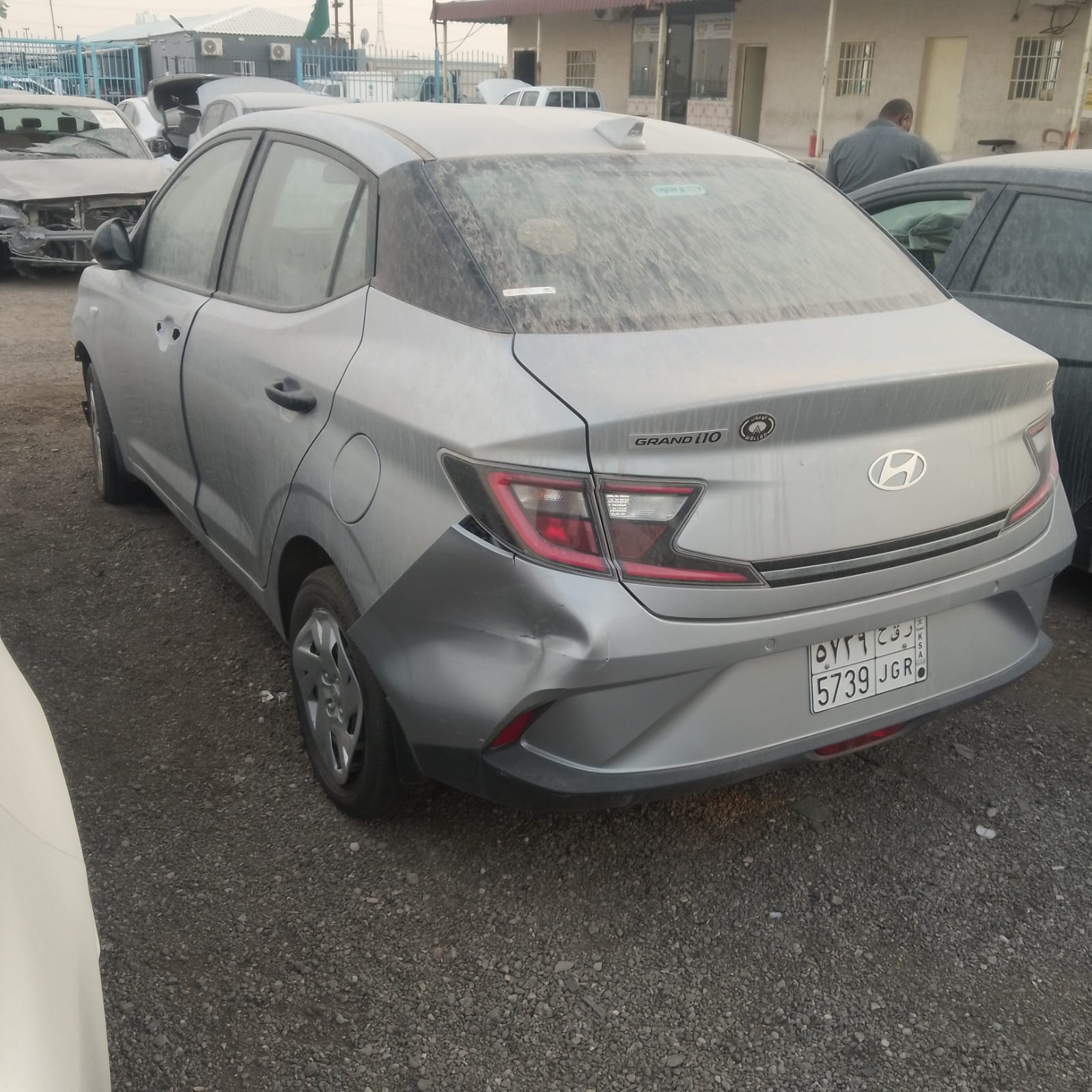 هيونداي i10