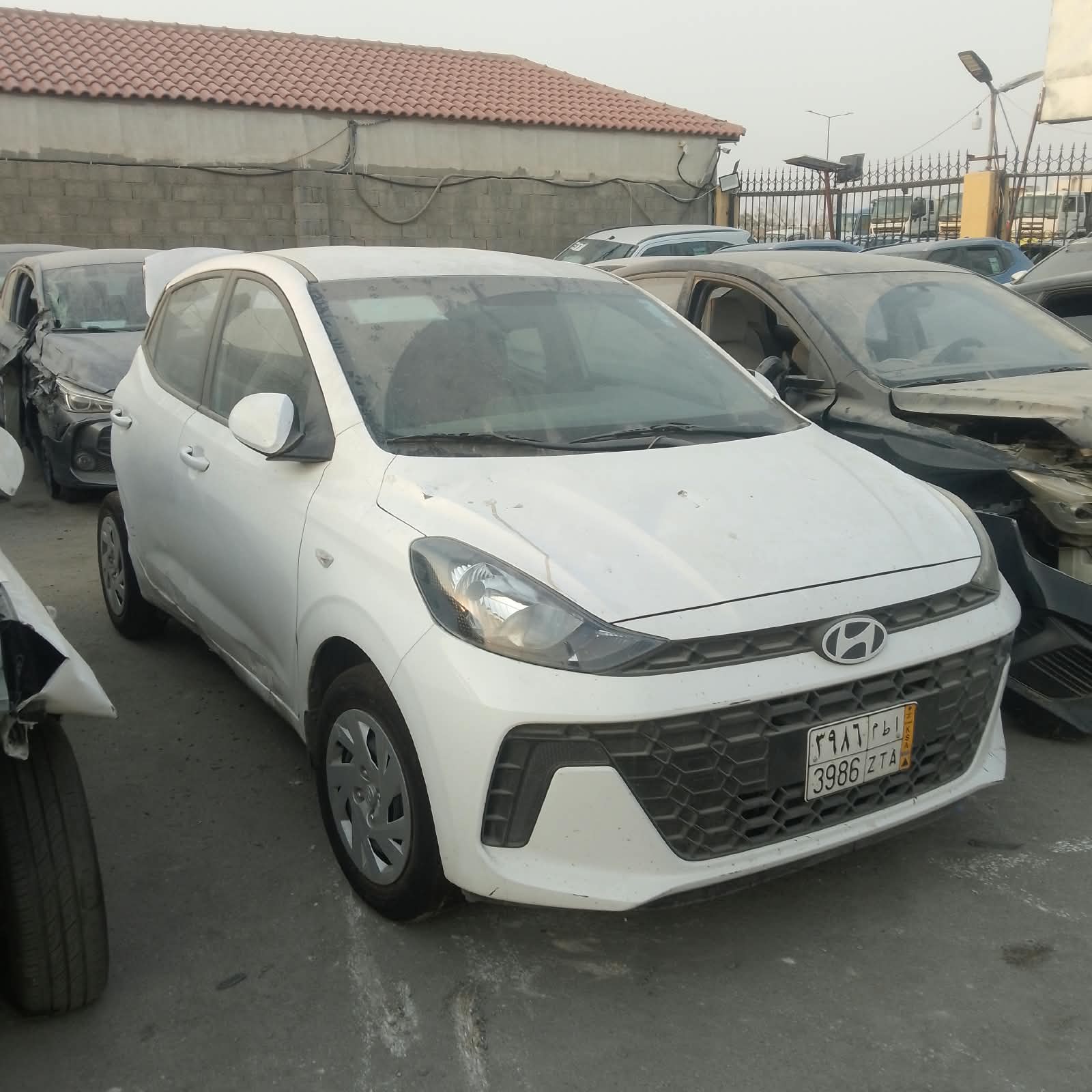 هيونداي i10